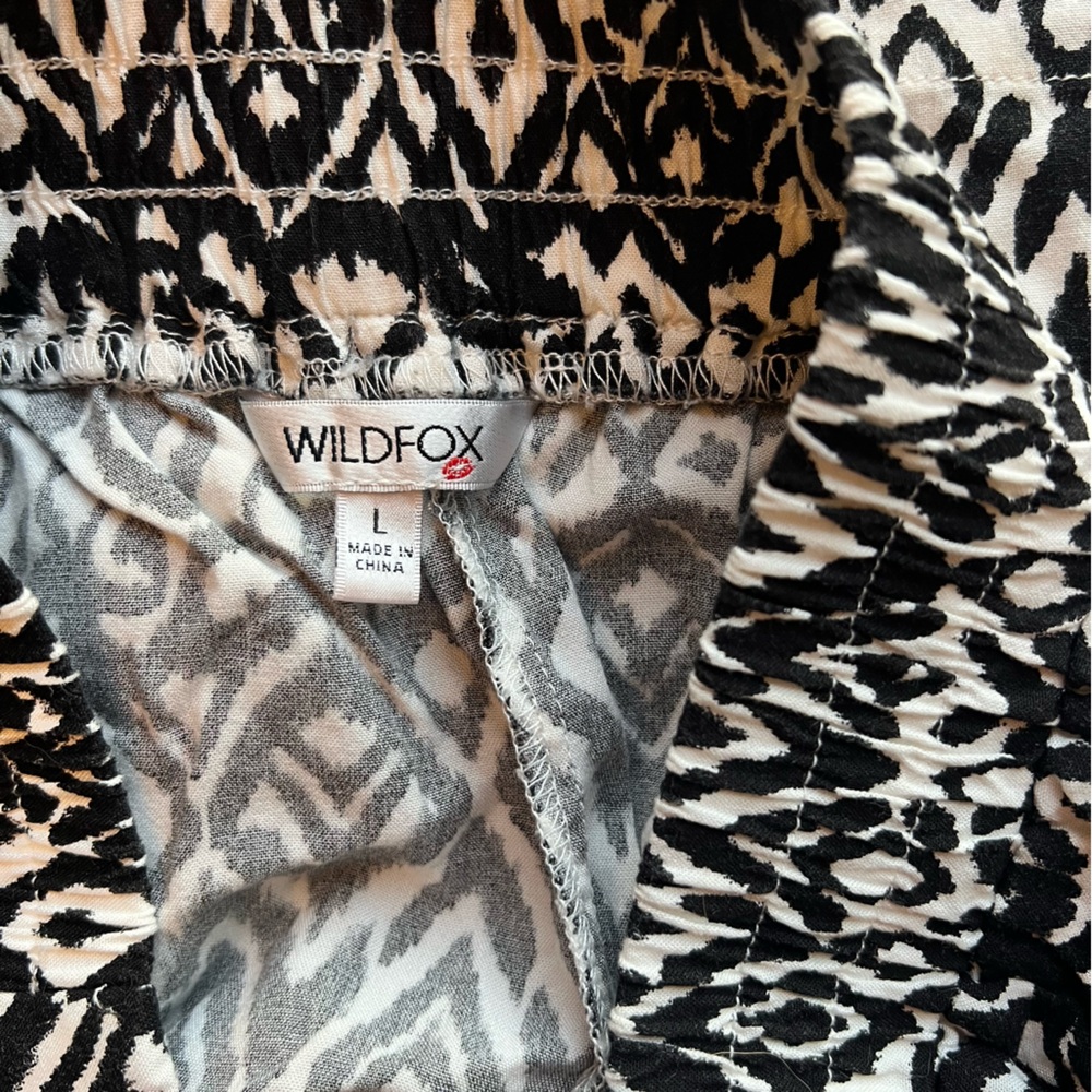 3 pairs Wildfox Flowy Shorts - Picture 8 of 9